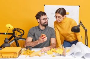 Empreendedorismo e Endomarketing: Como a Tecnologia Está Impulsionando Negócios em 2025